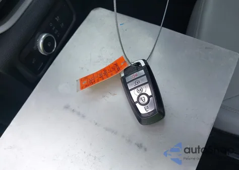 2021 Ford Explorer Xlt z USA, uszkodzony, nr VIN 1FMSK7DH8MGA27662